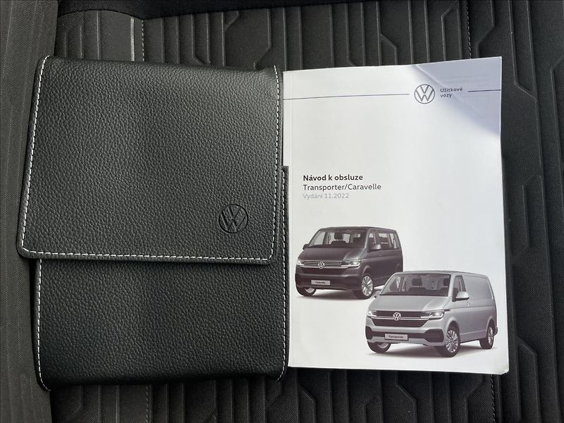Volkswagen Caravelle 2,0 TDI 4Mot DSG Comfortline - fotka 13 z 22