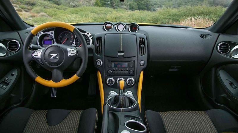 Nissan 370Z.