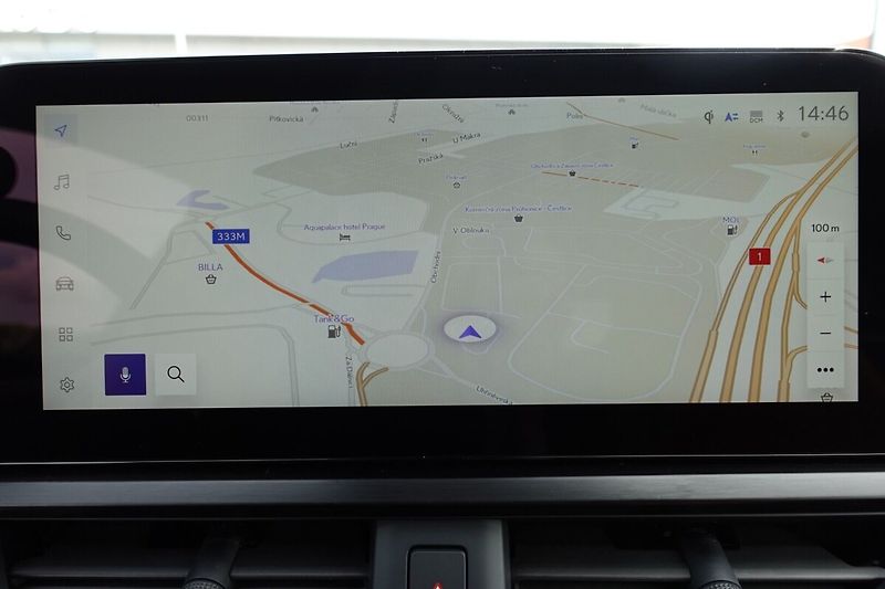 Lexus UX 300h UX300h Luxury 4x4 - fotka 29 z 38