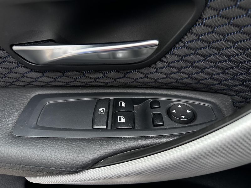 BMW Řada 4 435i xDrive M-Sport - fotka 20 z 24