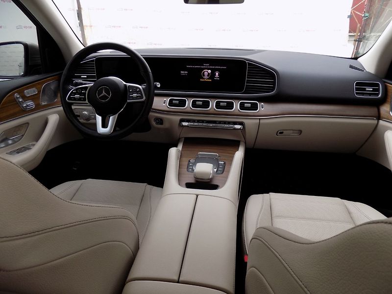 Mercedes-Benz GLE (2022) 400d/AMG-Line/4-M/Full-Led/ - fotka 22 z 47