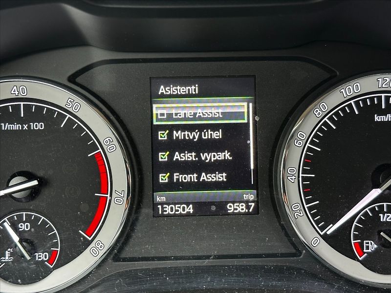 Škoda Kodiaq 2,0 FSI 158kW-4x4-CZ-servis-vý - fotka 38 z 51
