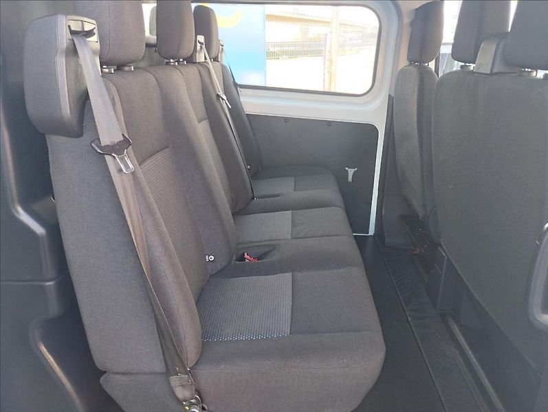 Ford Transit Custom 2,2 TDCi 125k 6/MÍST - fotka 9 z 14