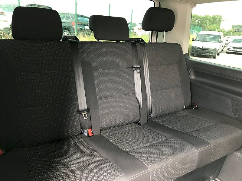 Volkswagen Multivan (2017) 2,0 TDi 110kW, Trend, 7-st.DSG - fotka 12 z 24