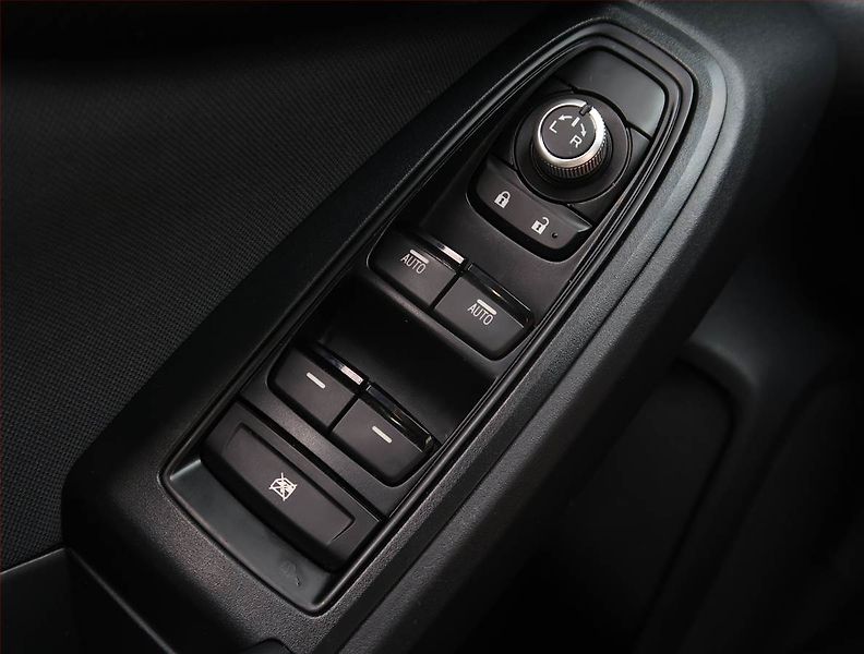 Subaru XV (2019) 1.6i, 4X4, Automat, ČR,1.maj - fotka 17 z 20