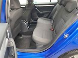 Škoda Octavia (2013) 1.6 TDi, ČR, Elegance, bixen - náhled 10