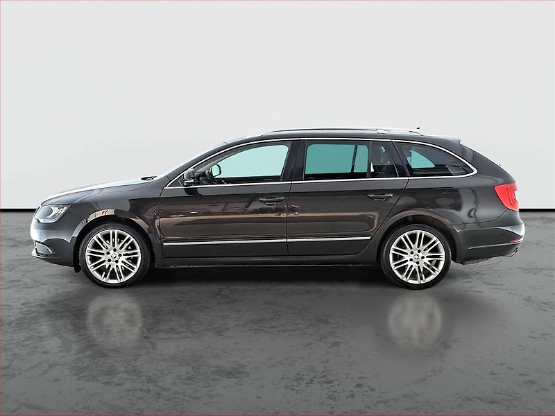Škoda Superb (2014) 2.0 TDI, Automat, Kůže - fotka 3 z 23