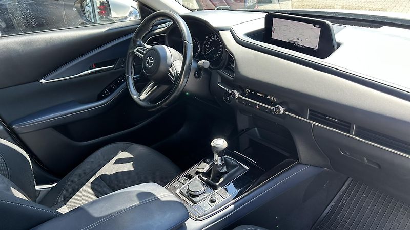 Mazda CX-30 2.0i 120k Plus  - fotka 9 z 14