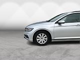 Volkswagen Passat 2.0 TDI 110 kW Business Premiu - náhled 10