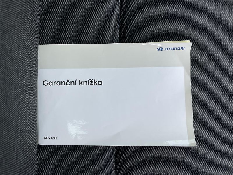 Hyundai i30 1,5 T-GDI DCT Family Smart NAV - fotka 18 z 23