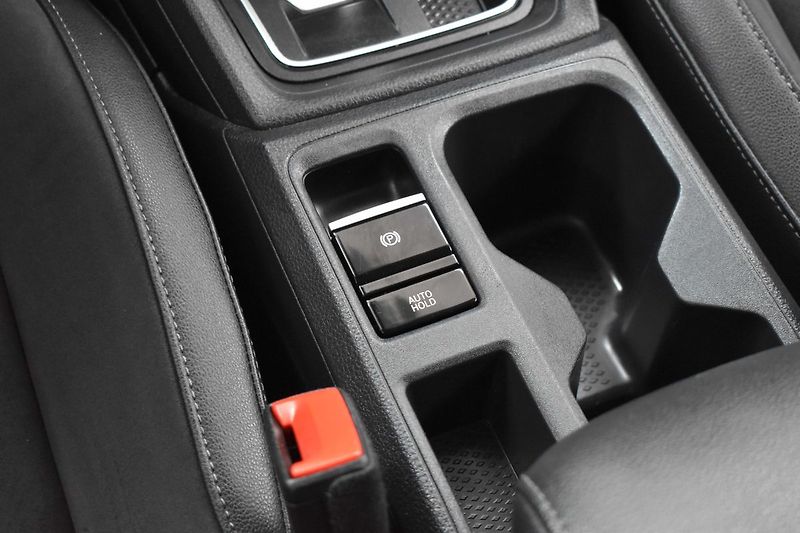 Volkswagen Caddy MAXI 2.0 TDI STYLE*TAŽNÉ*ČR 1M - fotka 23 z 45