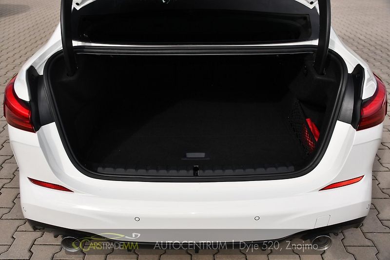 BMW Řada 2 218d M-SPORT 1M ČR TAŽNÉ - fotka 44 z 49