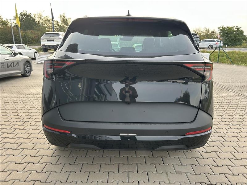 Kia Sportage (2026) 1,6 4x2 7DCT BLACK EDITION - fotka 6 z 11