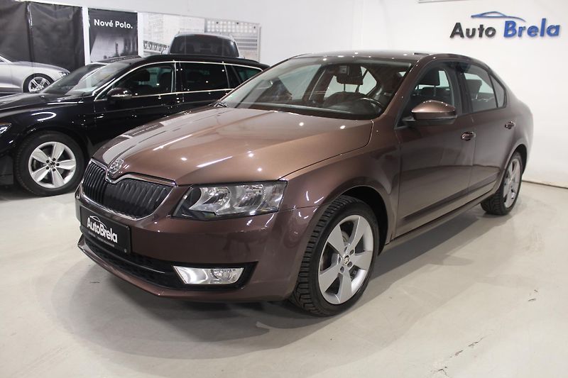 Škoda Octavia (2014) 1.2TSI DSG Elegance  - fotka 6 z 29