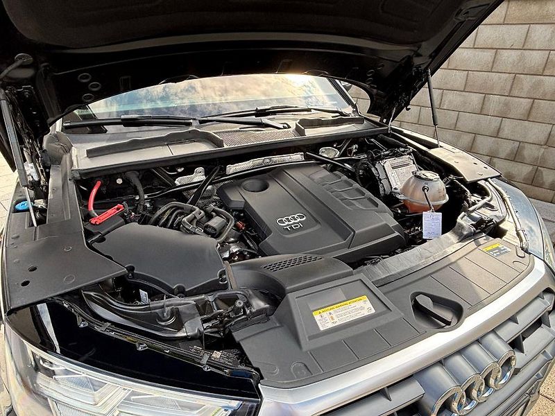 Audi Q5 (2019) 40 TDI quattro S line  - fotka 8 z 19