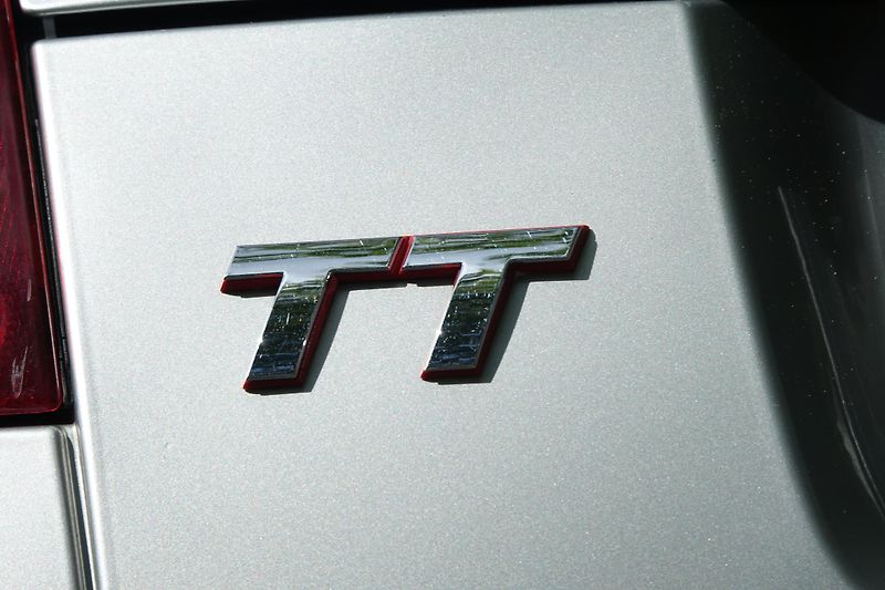 Audi TT (1998) 1.8T 5V TOP stav 1A bez koroze - fotka 18 z 35
