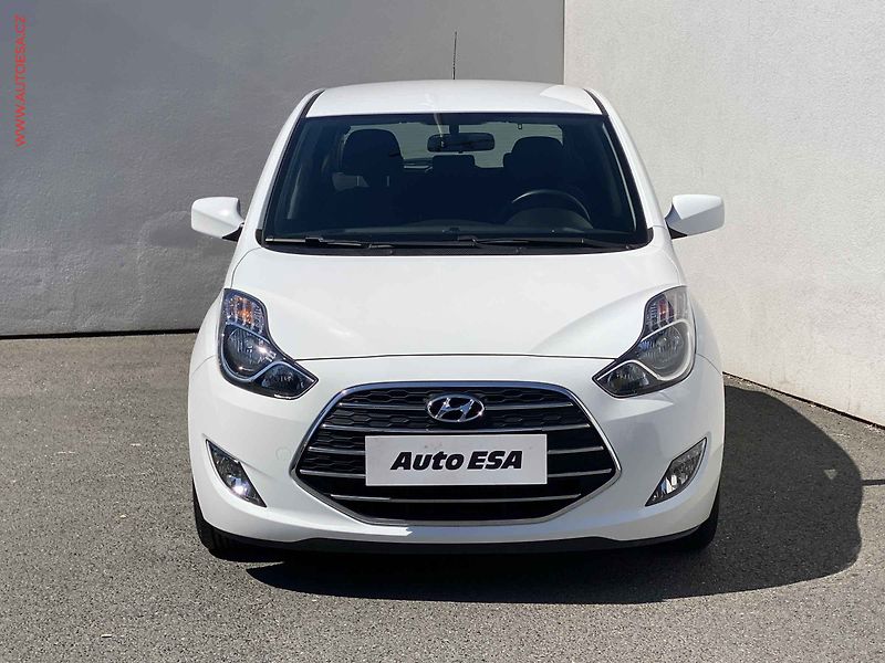 Hyundai ix20 (2019) 1.6i, ČR, servis.kniha, AC - fotka 2 z 15