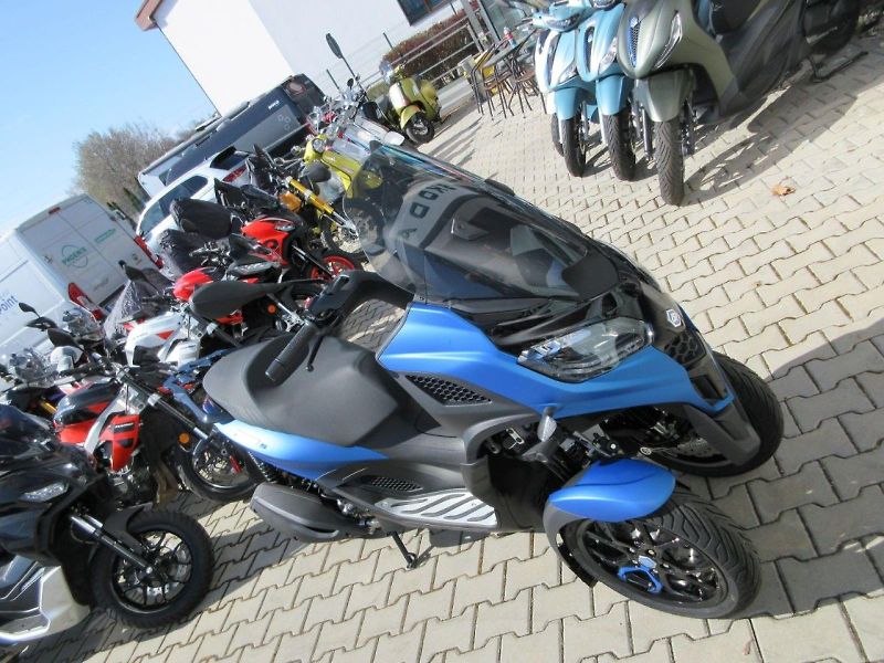 Piaggio (2026) MP3 310 S e5+ - fotka 5 z 12