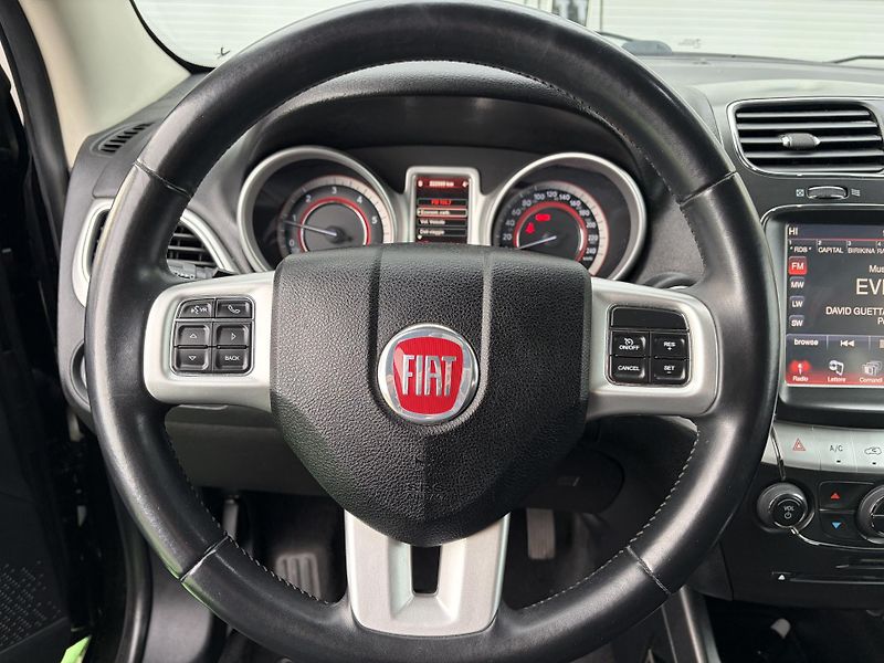 Fiat Freemont (2015) 103kW/MANUÁL/PLNÝ SERVIS/2WD - fotka 17 z 29