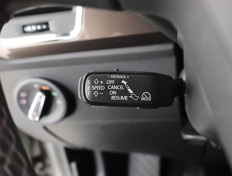 Seat Ateca (2017) 1.4 TSI, 4X4, ČR,1.maj - fotka 17 z 25