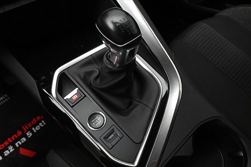 Peugeot 3008 1,5 HDI 96 kW Active Záruka až - fotka 22 z 30