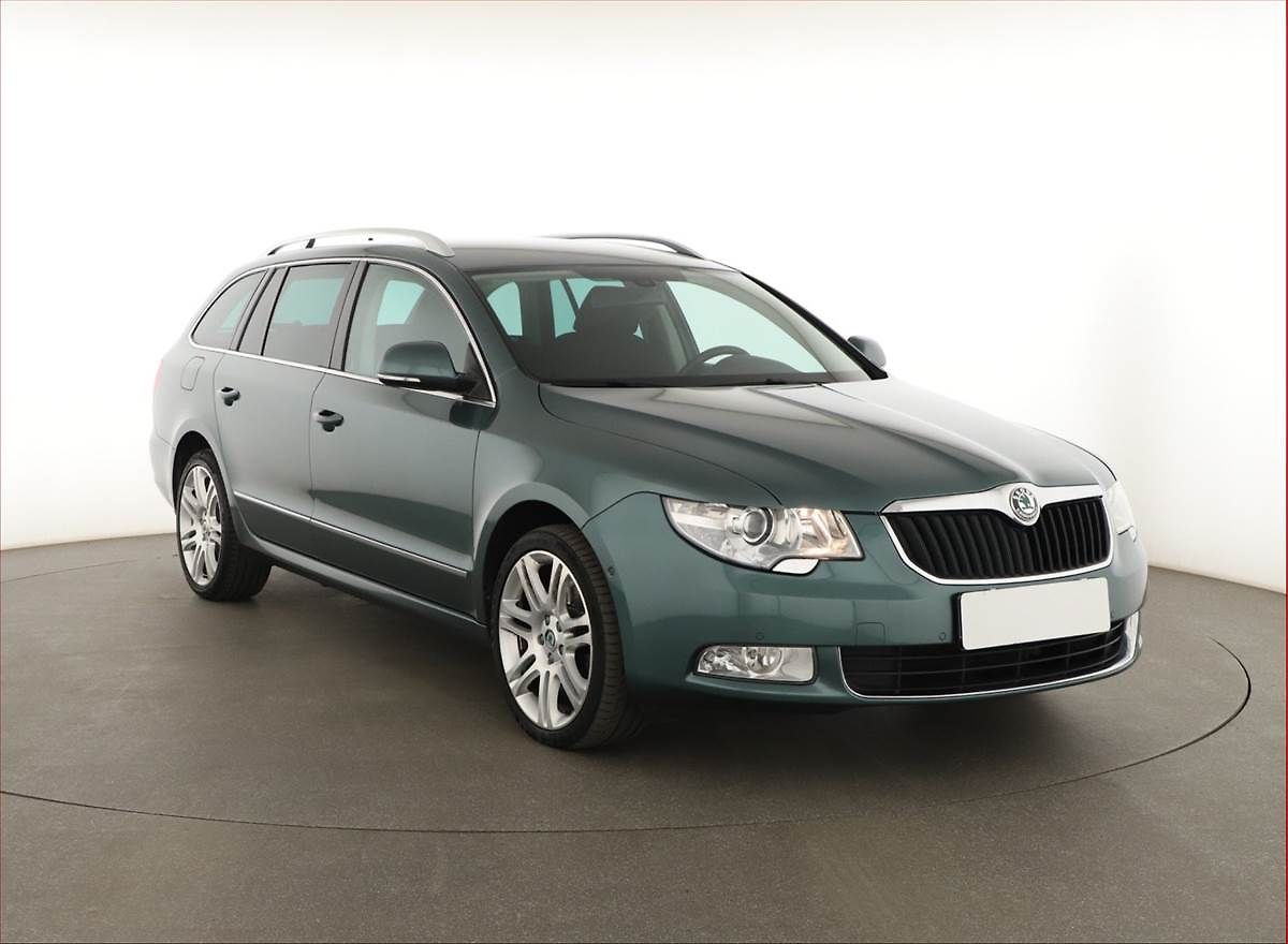 Škoda Superb 2.0 TDI, Automat, Navi