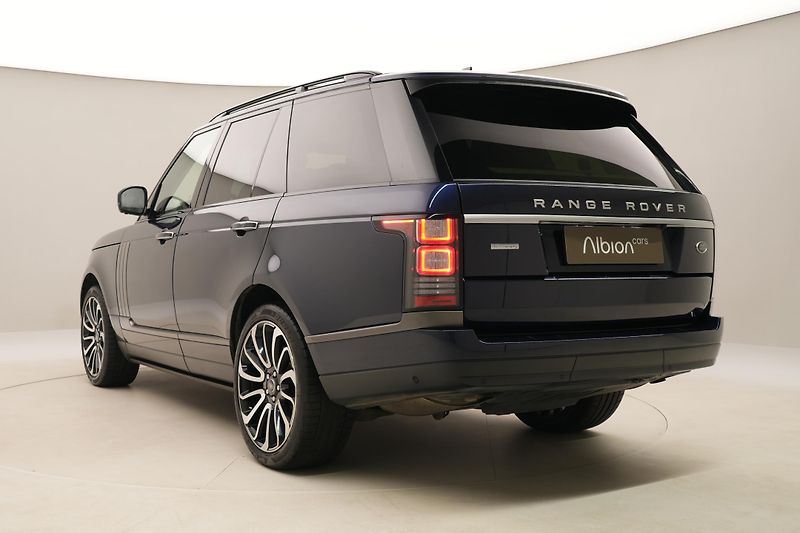 Land Rover Range Rover 4.4 SDV8 REZERVACE - fotka 10 z 56