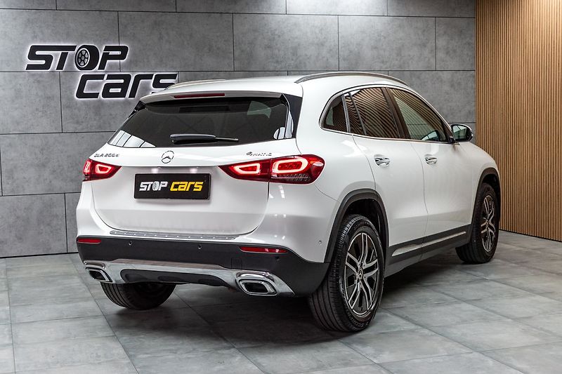 Mercedes-Benz GLA 200d 4MATIC*KEYLESS*ČR 1.MAJ* - fotka 6 z 46
