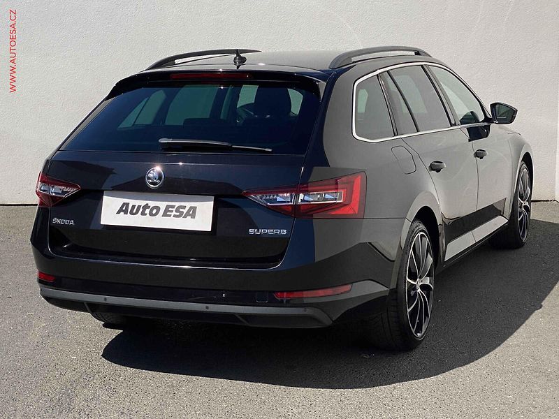 Škoda Superb (2016) 2.0 TDi, Style, DSG - fotka 4 z 18