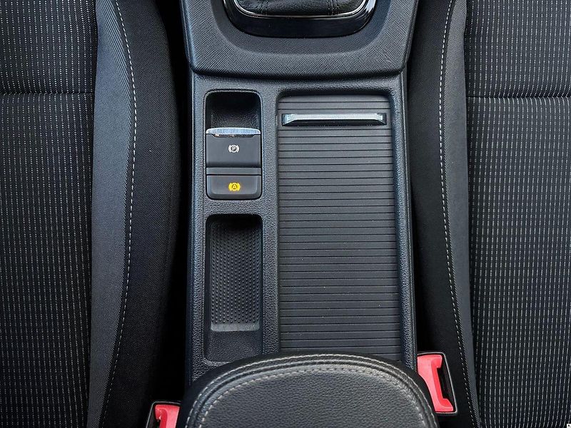 Škoda Octavia 2.0TDI/2021VIRTUAL.DPH.1MAJ.ZÁ - fotka 31 z 46