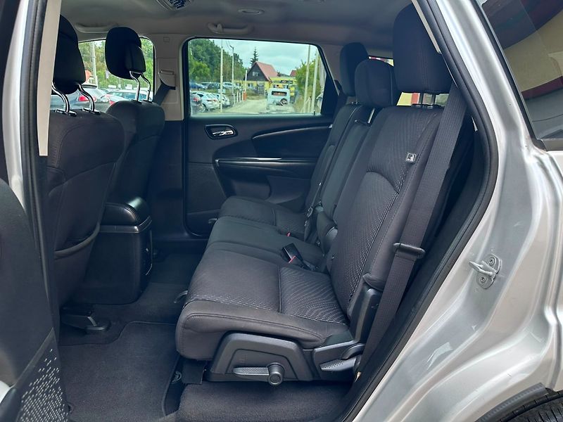 Fiat Freemont (2013) 2.0JTD 7-míst/1MAJ/TEMPOMAT - fotka 12 z 37