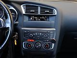 Citroën C4 (2013) Exclusive 1.6 HDi, Serv.kniha - náhled 10