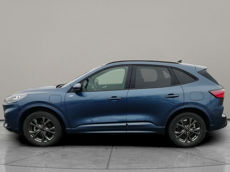 Ford Kuga Plug-In Hybrid ST-Line X - fotka 3 z 20