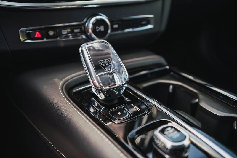 Volvo S90 (2024) T8 Recharge - fotka 27 z 32