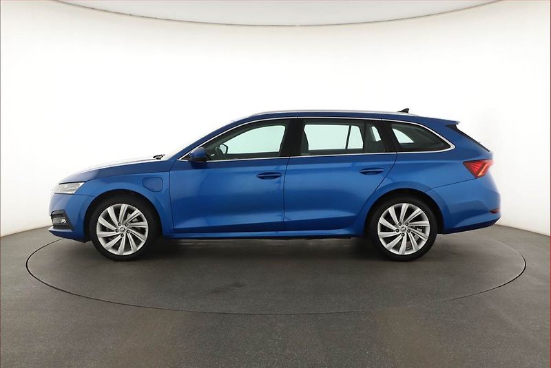 Škoda Octavia (2022) Style 1.4 TSI iV - fotka 3 z 20