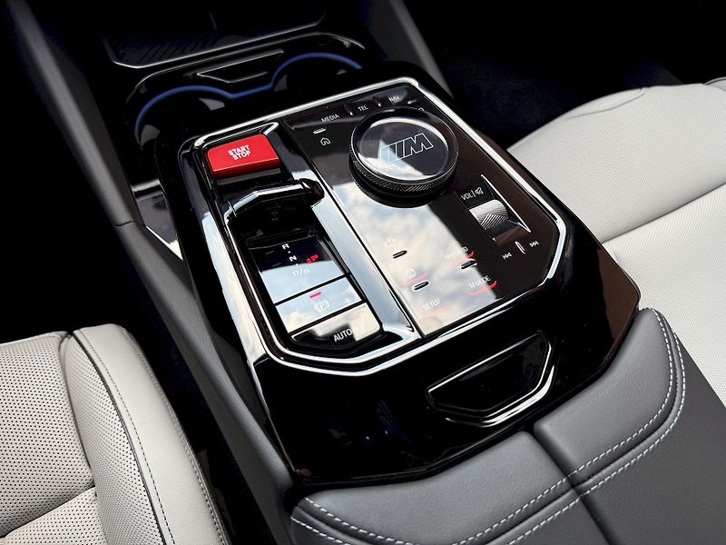 BMW M5 Touring Individual NEW Garance - fotka 27 z 55
