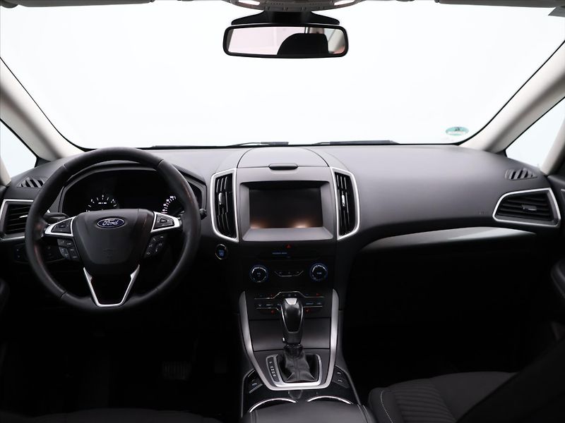 Ford S-MAX 2,0 TDCi 132kW Trend Klima - fotka 15 z 32