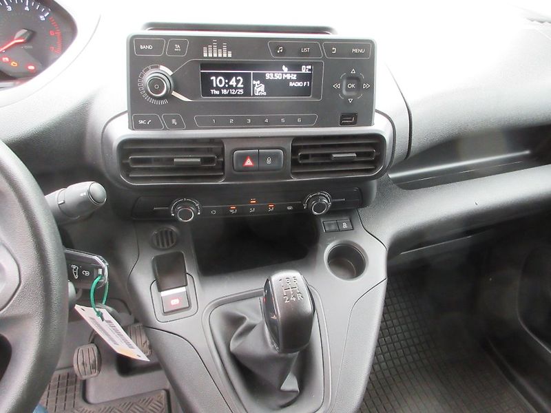 Peugeot Partner 1.5 Bluehdi100k, Active 1000kg - fotka 13 z 18