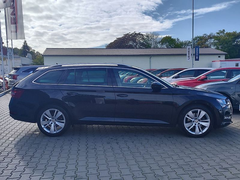 Škoda Superb 2.0 TDI/147kW Style DSG 4x4 - fotka 4 z 34