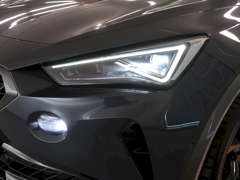 Cupra Formentor (2022) VZ 2.0TSI 228KW 4x4 DSG TAŽNÉ - fotka 10 z 46