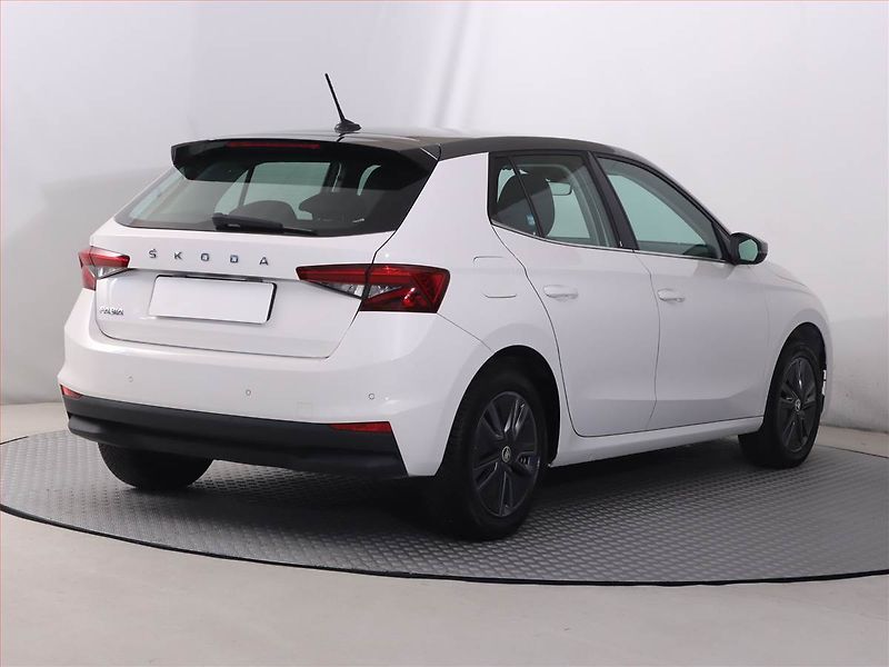 Škoda Fabia (2023) 1.0 TSI, Serv.kniha, Tempomat - fotka 5 z 23