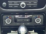 Volkswagen Touareg 3,0 TDI  V6 150 kW DSG 4M - náhled 17