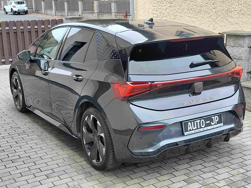 Cupra Born 170kW XL-BAT-77kWh SOH-93,4% - fotka 5 z 8