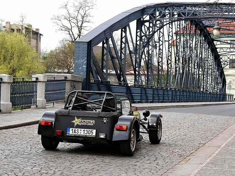 Caterham Roadsport 120.