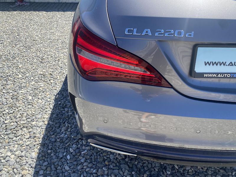 Mercedes-Benz CLA 220D 170PS AMG SERVIS MB - fotka 41 z 160