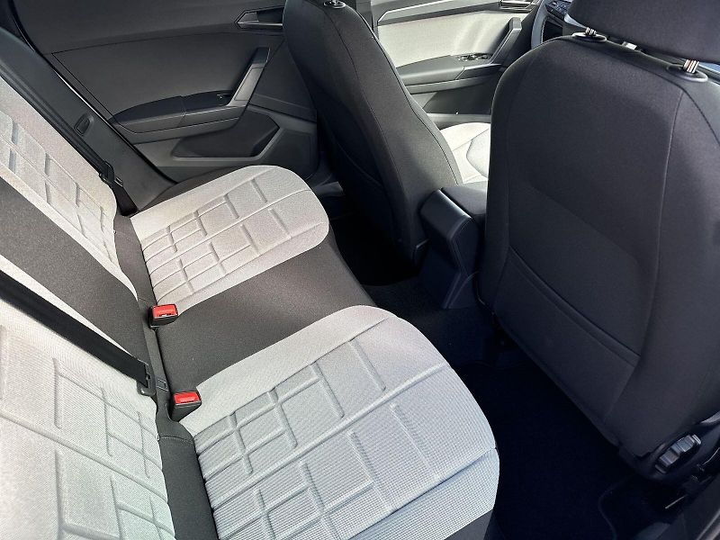 Seat Arona (2026) 1.0 TSI 85kW FR - fotka 10 z 29