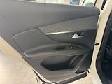 Peugeot 3008 (2018) 1,2I STT ALLURE NAVI KAMERA - náhled 17