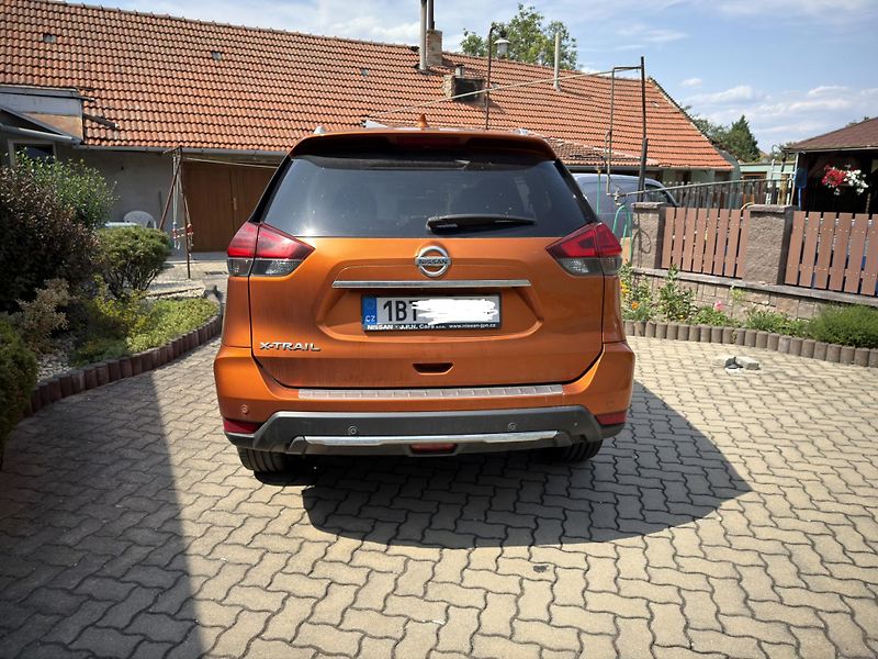 Nissan X-Trail (2017) - fotka 6 z 15