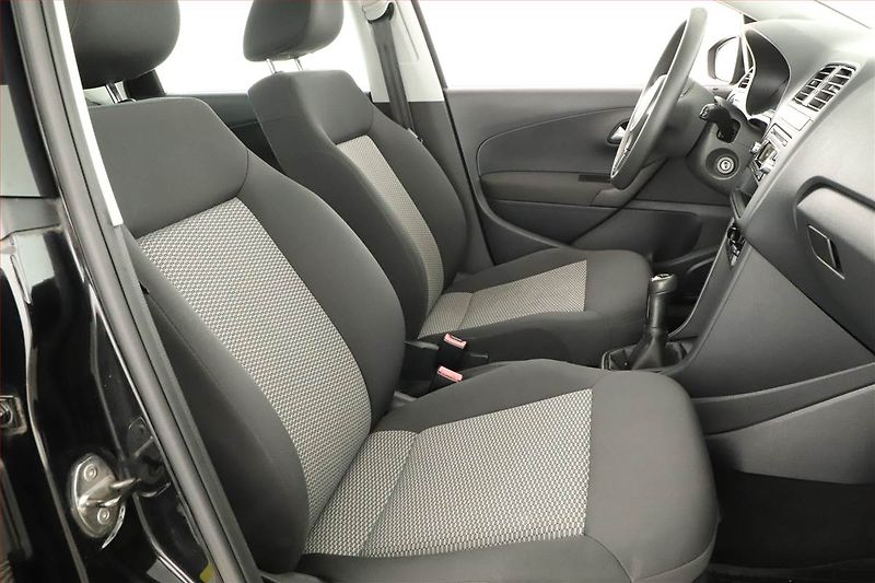Volkswagen Polo (2011) 1.2 12V, ČR,1.maj - fotka 7 z 12