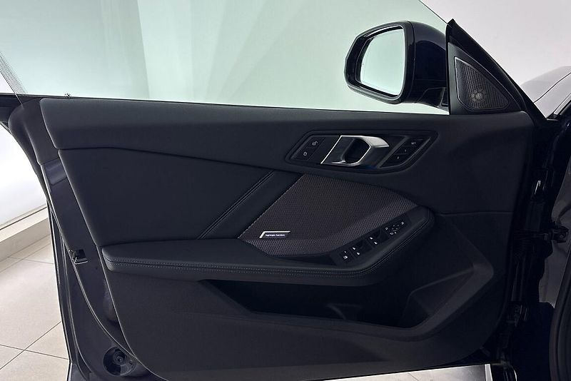 BMW Řada 2 220 Gran Coupe - fotka 14 z 23